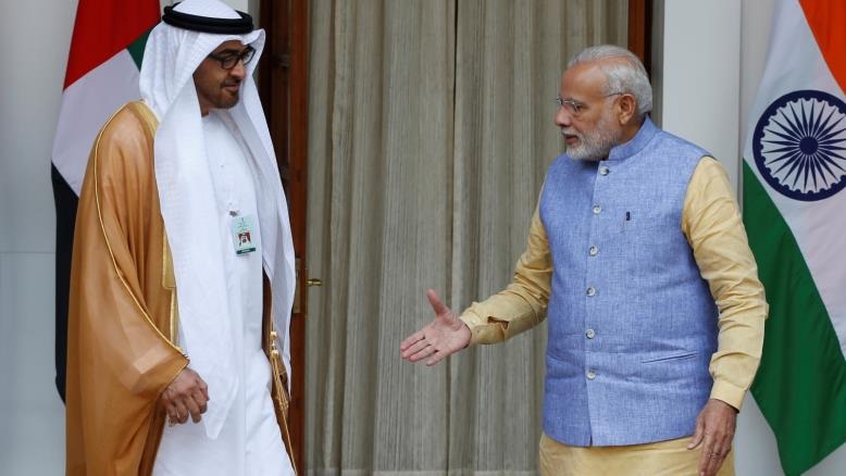  صراع الموانئ.. هكذا التقت مصالح الإمارات والهند لتعطيل شراكة باكستان والصين P_1159gkiyp1