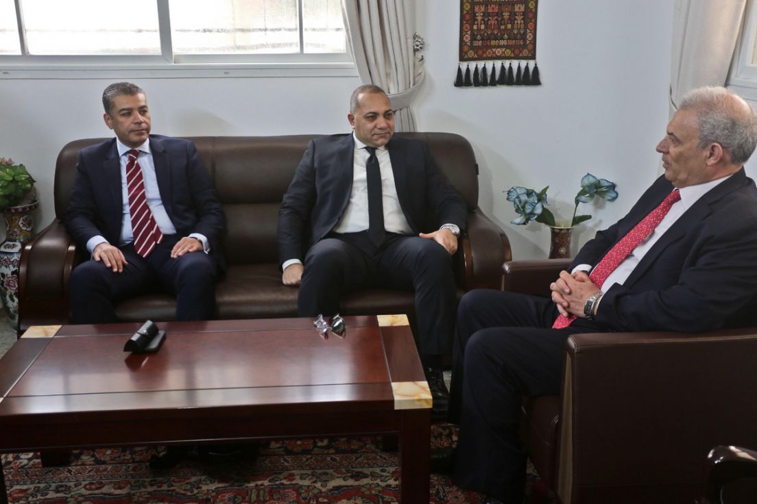 الوفد المصري يلتقي نائب رئيس الوزراء